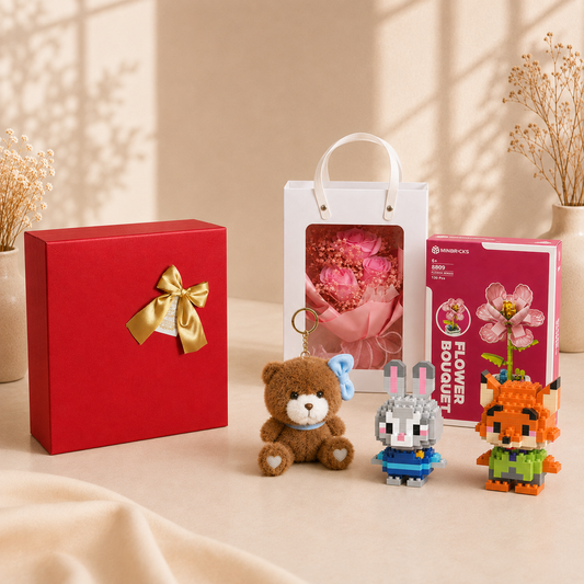 Minbricks Tatlı Ayıcık Anahtarlık ve Çantalı Çiçek Hediye Kutusu