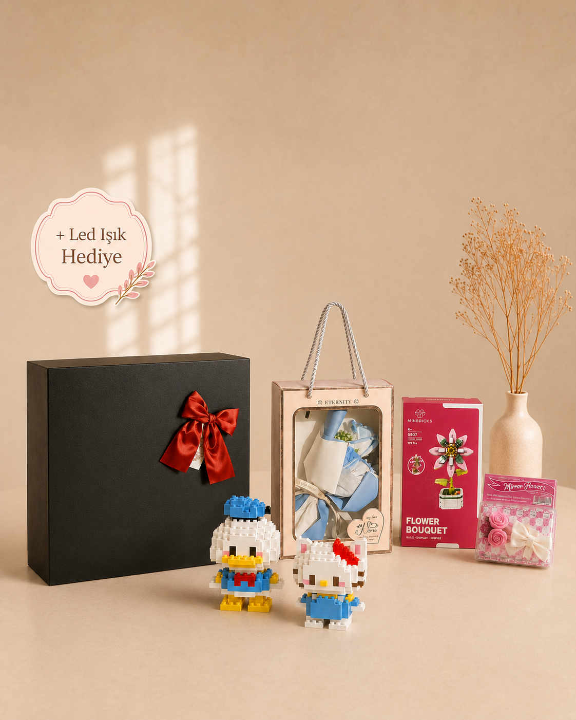 Özel Minbricks Hediye Kutusu | Akasma Çiçeği, Donald Duck ve Blue Hello Kitty Led Işıklı Set